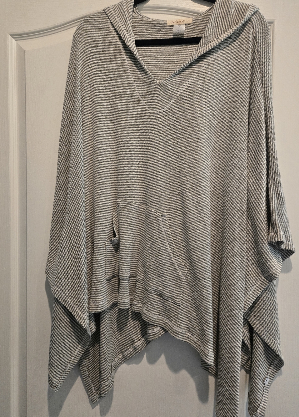 TESTAMENT  Striped Knit Hooded Poncho in Black & Cream